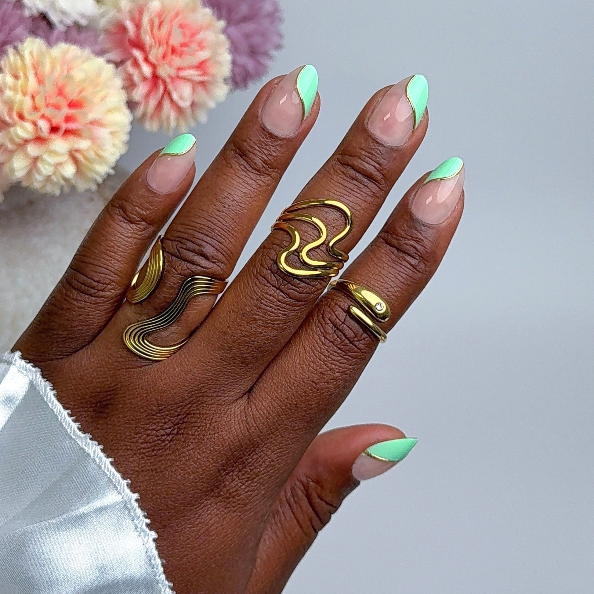 faux ongles candice. ongles prêtes à l'emploi. 32 ongles