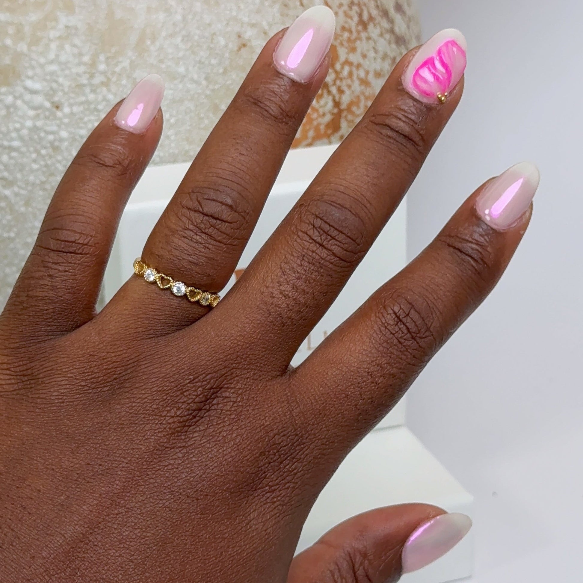 Gaia, bague femme , ajustable. bijou en acier inoxydable plaqué or 18K