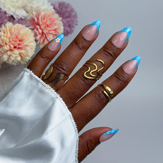 press-on-nails, faux ongles reutilisables. french nails femme